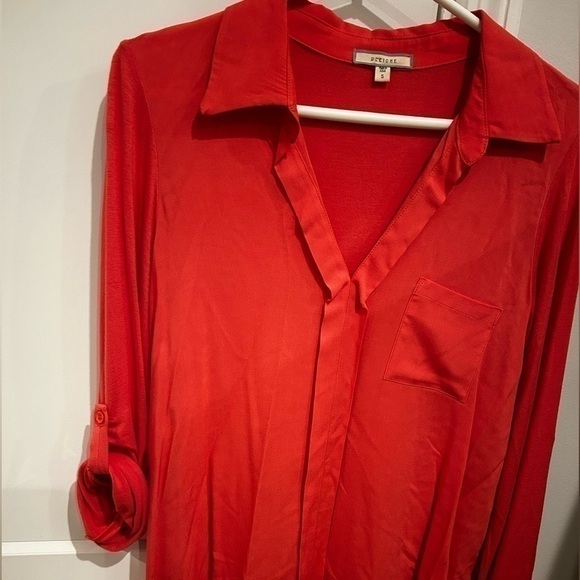 Pleione | Split Neck Mixed Media Tunic - Picture 3 of 4